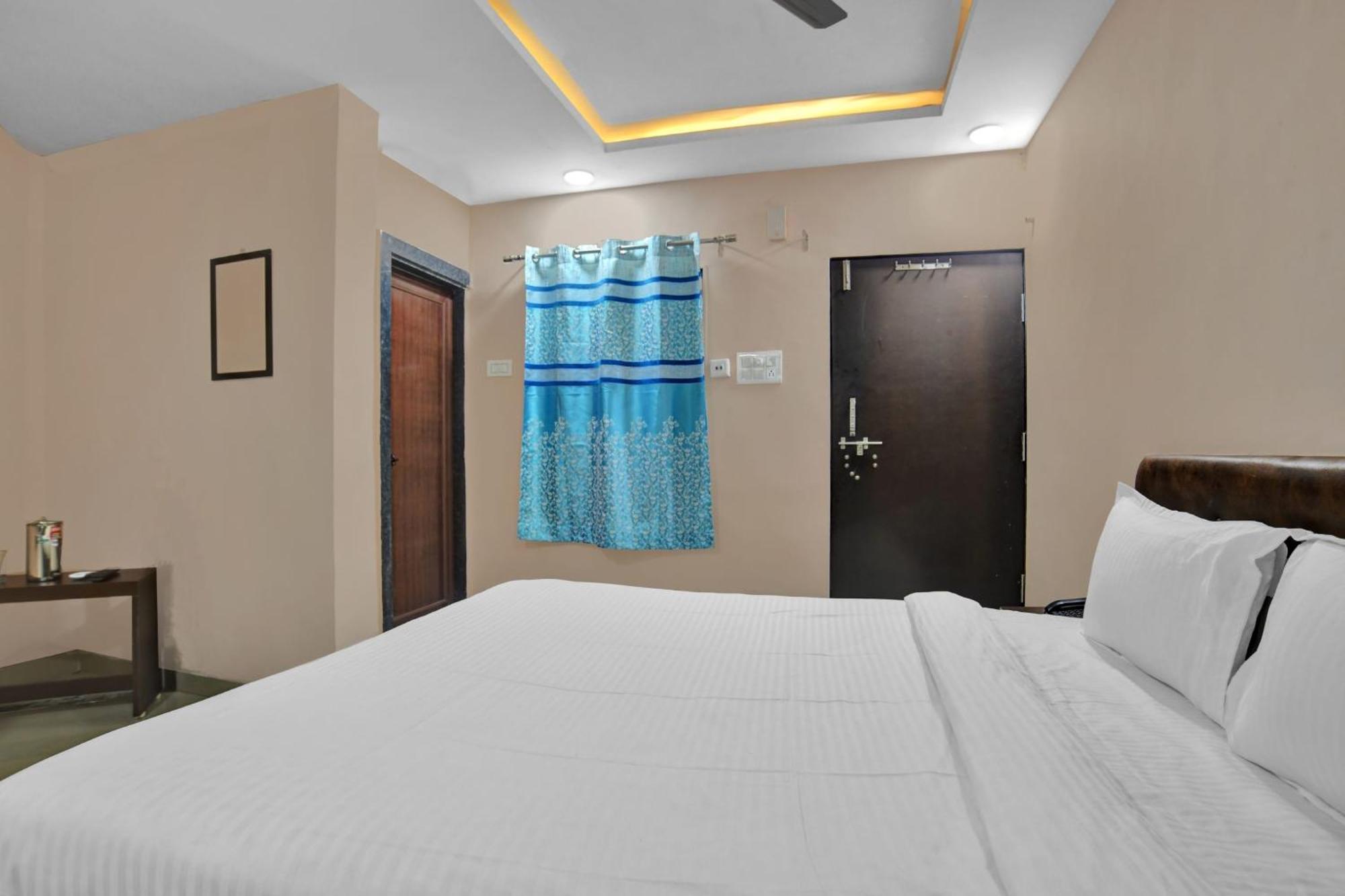 Hotel O Sai Sahara Indore Buitenkant foto