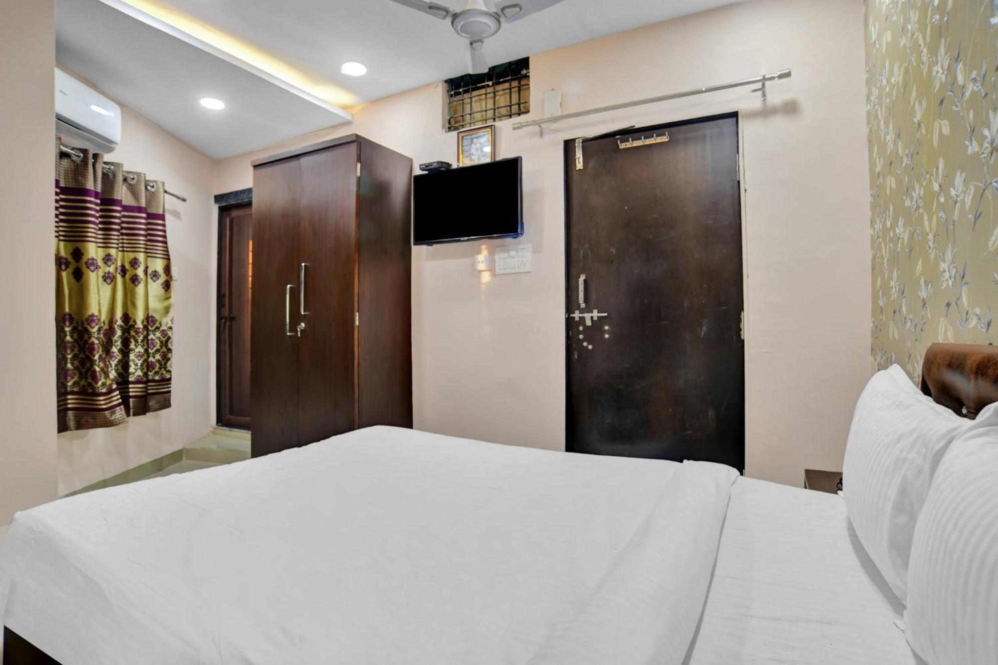 Hotel O Sai Sahara Indore Buitenkant foto
